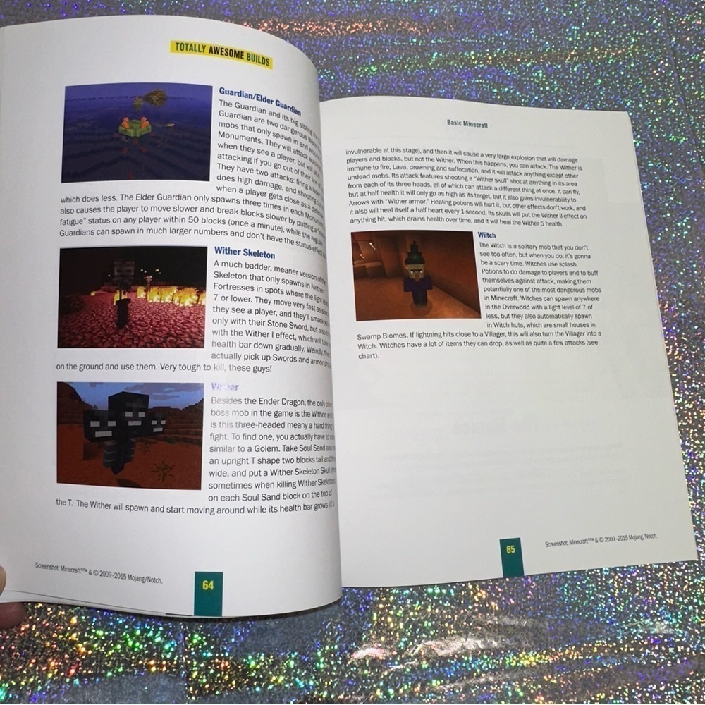 Minecraft Secrets TOTALLY AWESOME BUILDS Book - Picture 8 of 10